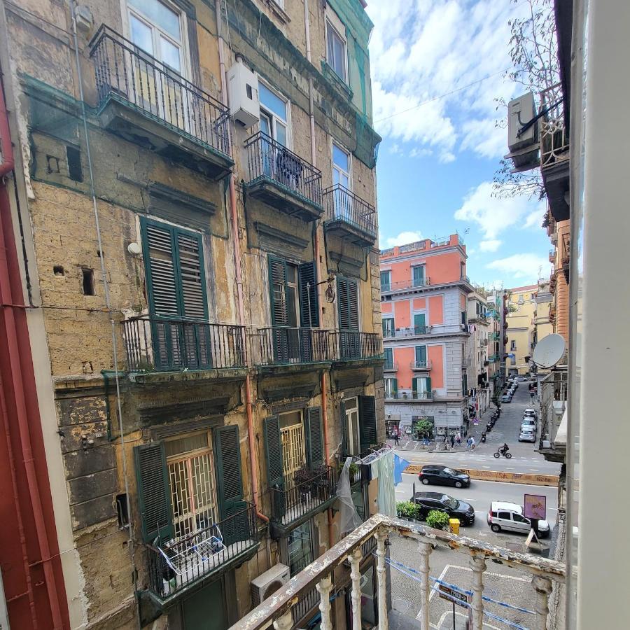 Vulcania Rooms Napoli Exterior foto